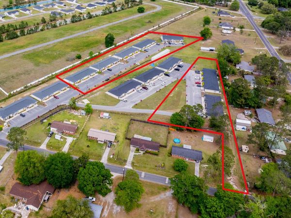 609 Beach Road, Baxley, GA 31513