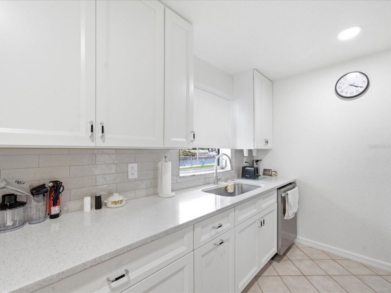 4069 Gulfview Drive, Hernando Beach, FL 34607 Photo