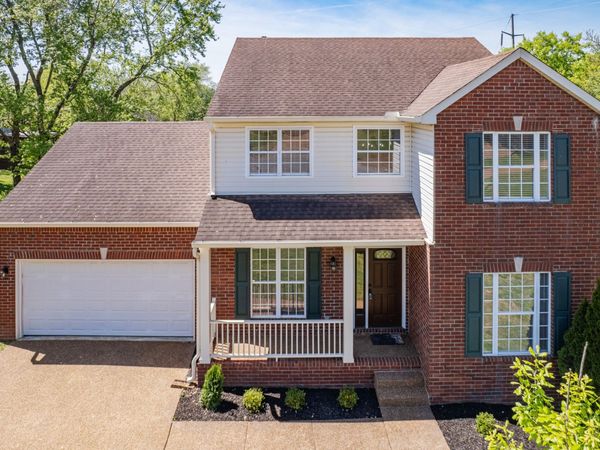 203 Trophy Ct, Thompsons Station, TN 37179