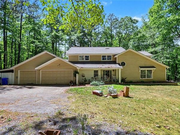 205 Hidden Creek, Peachtree City, GA 30269