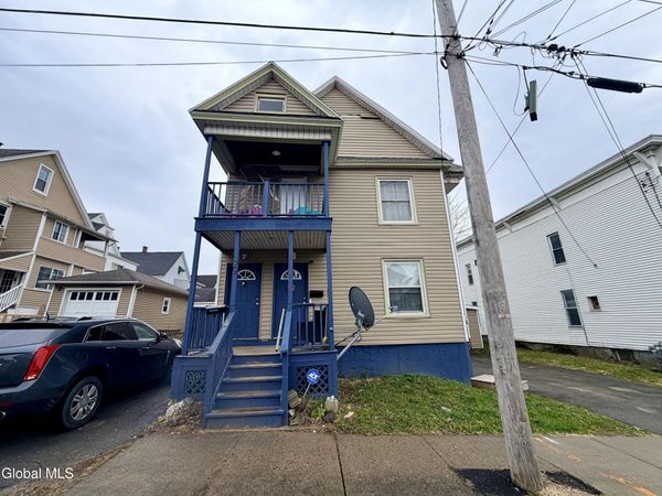 29 Wilson Avenue, Amsterdam, NY 12010