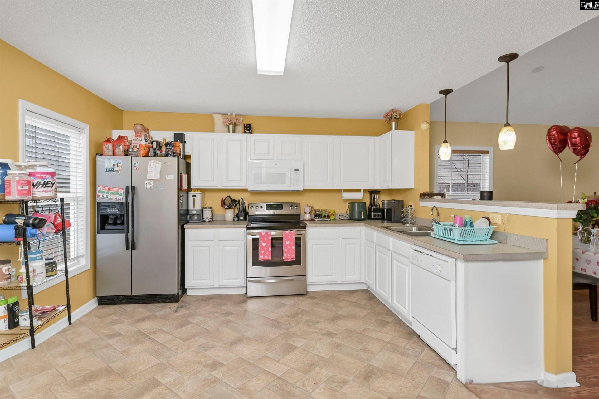 516 S Summers Way Photo 5