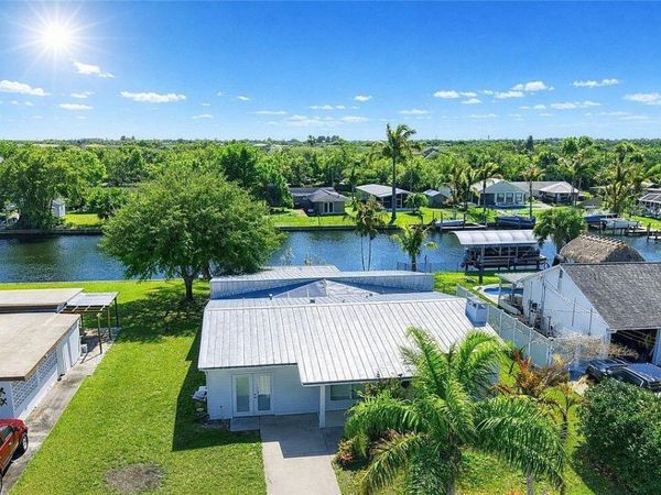 241 14th Place, Vero Beach, FL 32960