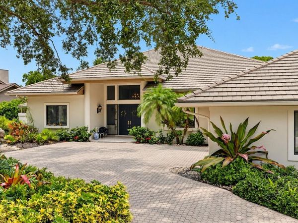 6460 SE Winged Foot Drive, Stuart, FL 34997