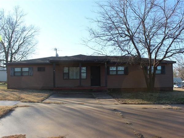 413 W 2nd Street, Wellston, OK 74881