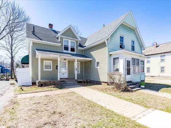 10 Green St, Leominster, MA 01453