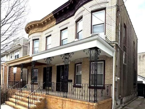 86-13 88th Avenue , Woodhaven, NY 11421