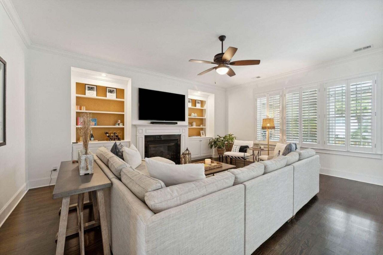 2526 Daniel Island Drive Photo 8