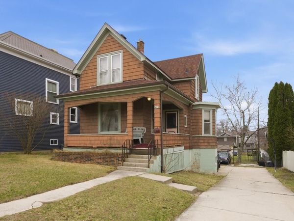 413 New York AVENUE, Sheboygan, WI 53081