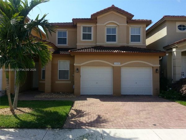 11050 NW 86th Ter, Unit ., Doral, FL 33178