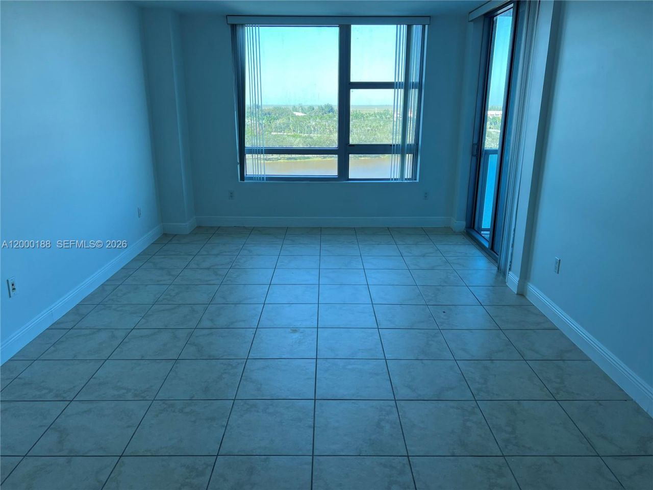 2641 N Flamingo Rd, Unit 2006N, Sunrise, FL 33323 Photo