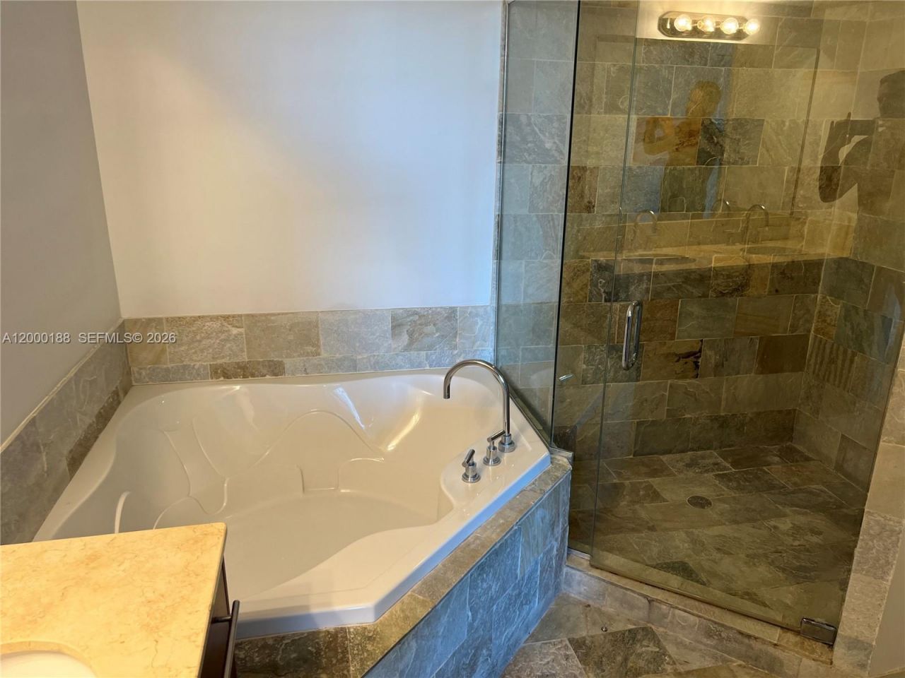 2641 N Flamingo Rd, Unit 2006N, Sunrise, FL 33323 Photo