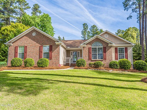 2 Dogwood Place, Whispering Pines, NC 28327