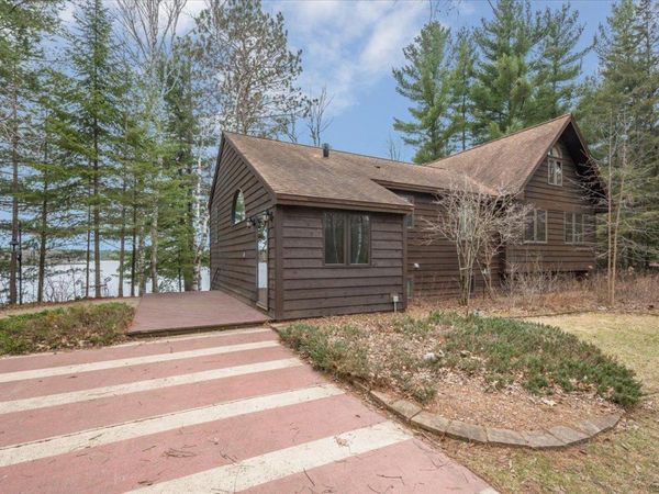 8305 S Summer Road, Lake Nebagamon, WI 54849