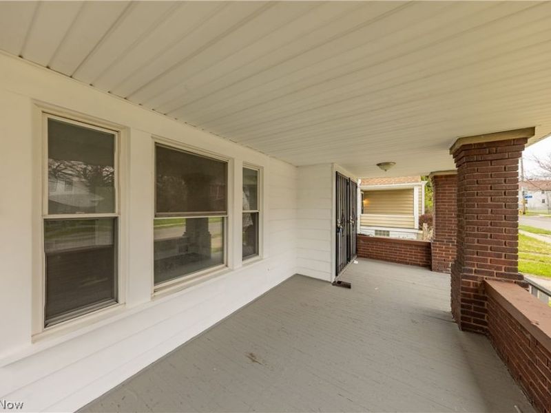 9711 Aetna Road, Cleveland, OH 44105 Photo 3