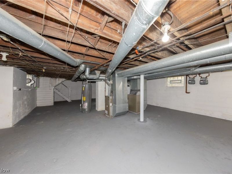 9711 Aetna Road, Cleveland, OH 44105 Photo 45