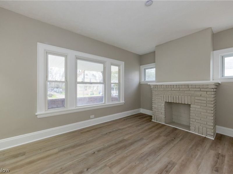 9711 Aetna Road, Cleveland, OH 44105 Photo 5