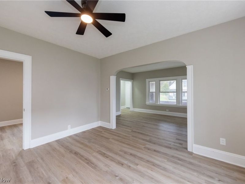 9711 Aetna Road, Cleveland, OH 44105 Photo 9