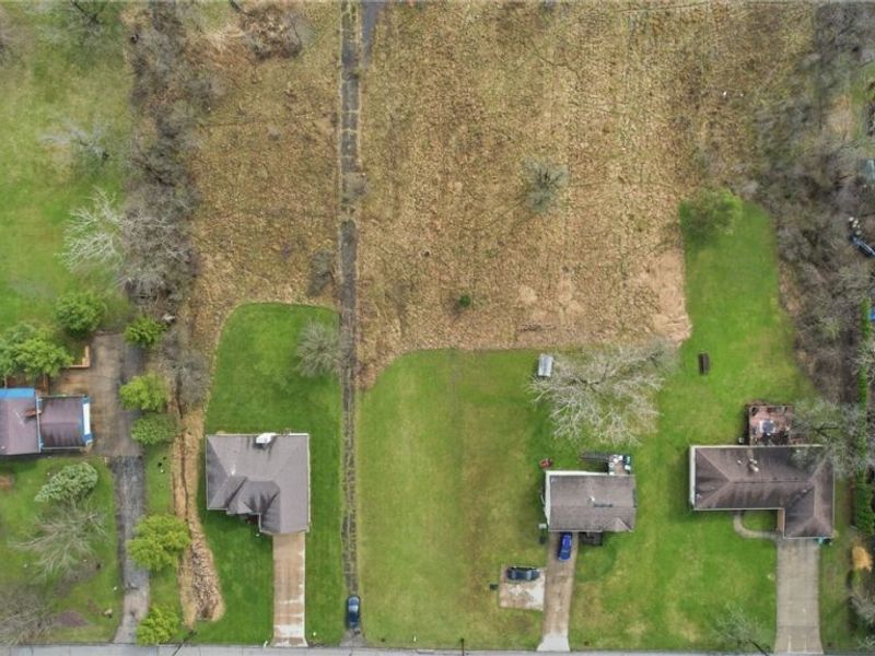 7303 Lamson Road, Oakwood Village, OH 44146 Photo 24