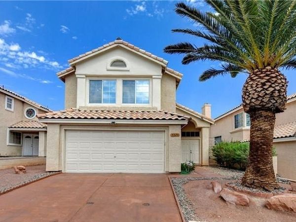 5320 Desert Blossom Road , Las Vegas, NV 89107