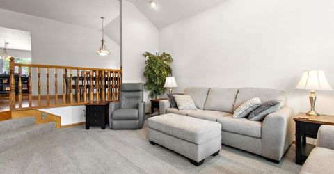 151 Audubon Cir, Sacramento, CA 95831 Photo