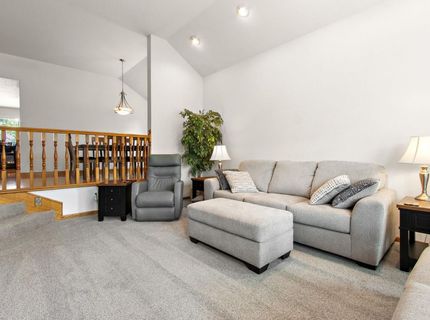 151 Audubon Cir, Sacramento, CA 95831 Photo