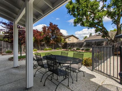 151 Audubon Cir, Sacramento, CA 95831 Photo