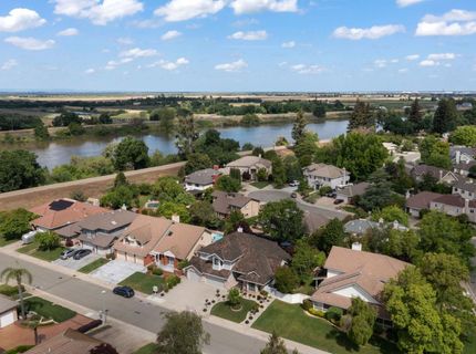 151 Audubon Cir, Sacramento, CA 95831 Photo