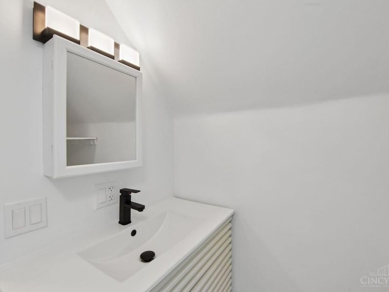 4903 Roanoke Street, Cincinnati, OH 45227 Photo 36