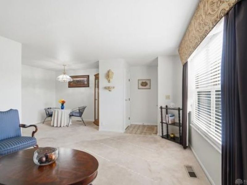 5361 Bessmer Drive, Trotwood, OH 45426 Photo 7