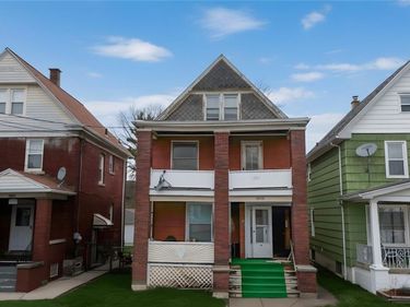 2022 La Salle Avenue, Niagara Falls, NY 14301