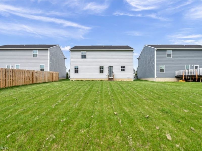 172 Wildflower Drive, Elyria, OH 44035 Photo 25