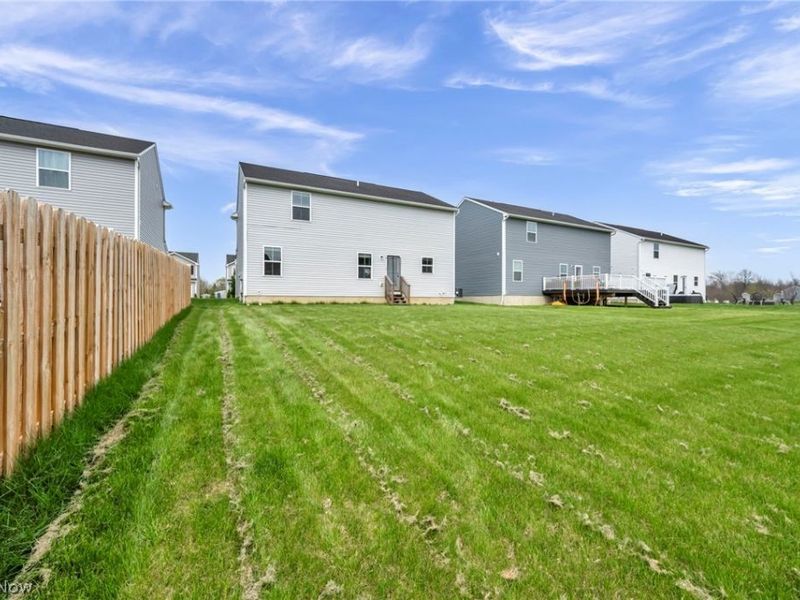 172 Wildflower Drive, Elyria, OH 44035 Photo 26