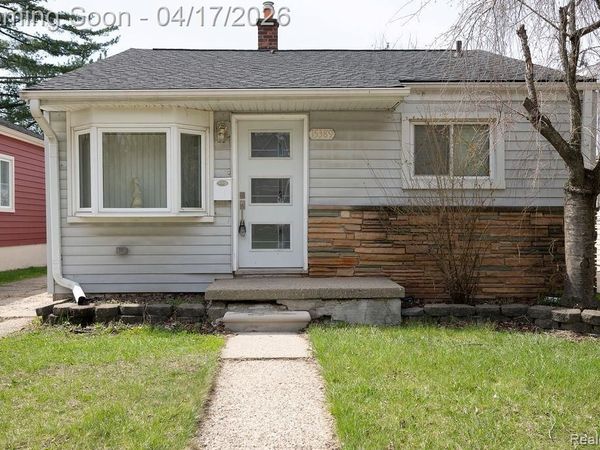 15389 Fenton, Redford Twp, MI 48239