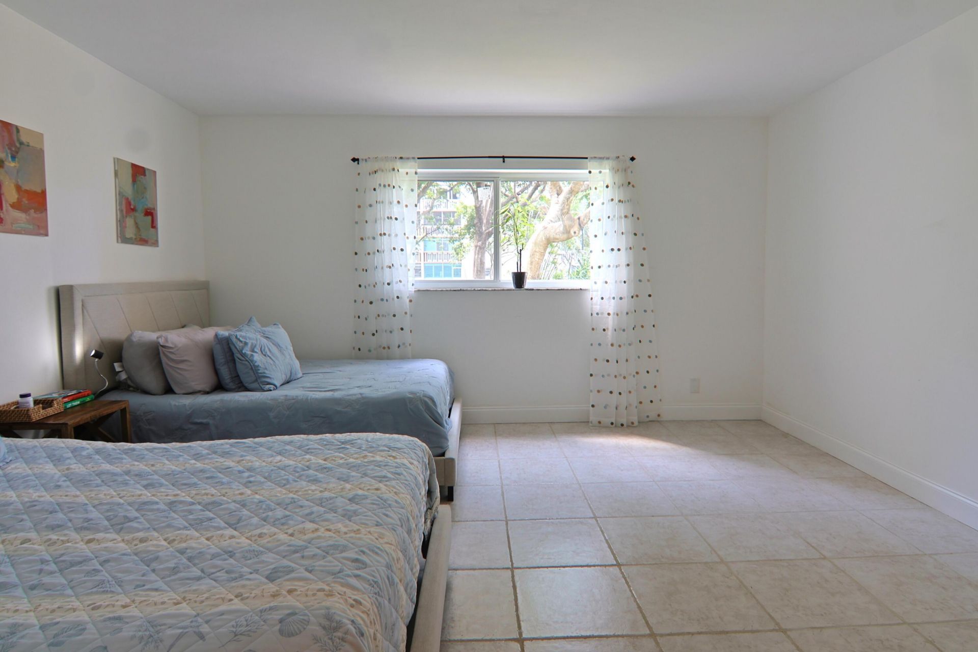 1000 NE 12th Avenue, Unit 106, Hallandale Beach, FL 33009 Photo