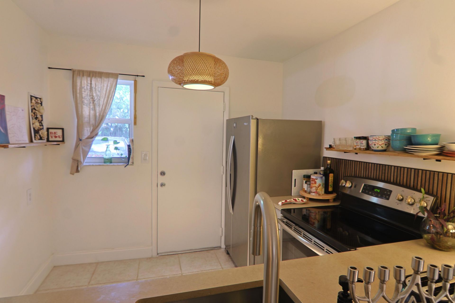 1000 NE 12th Avenue, Unit 106, Hallandale Beach, FL 33009 Photo