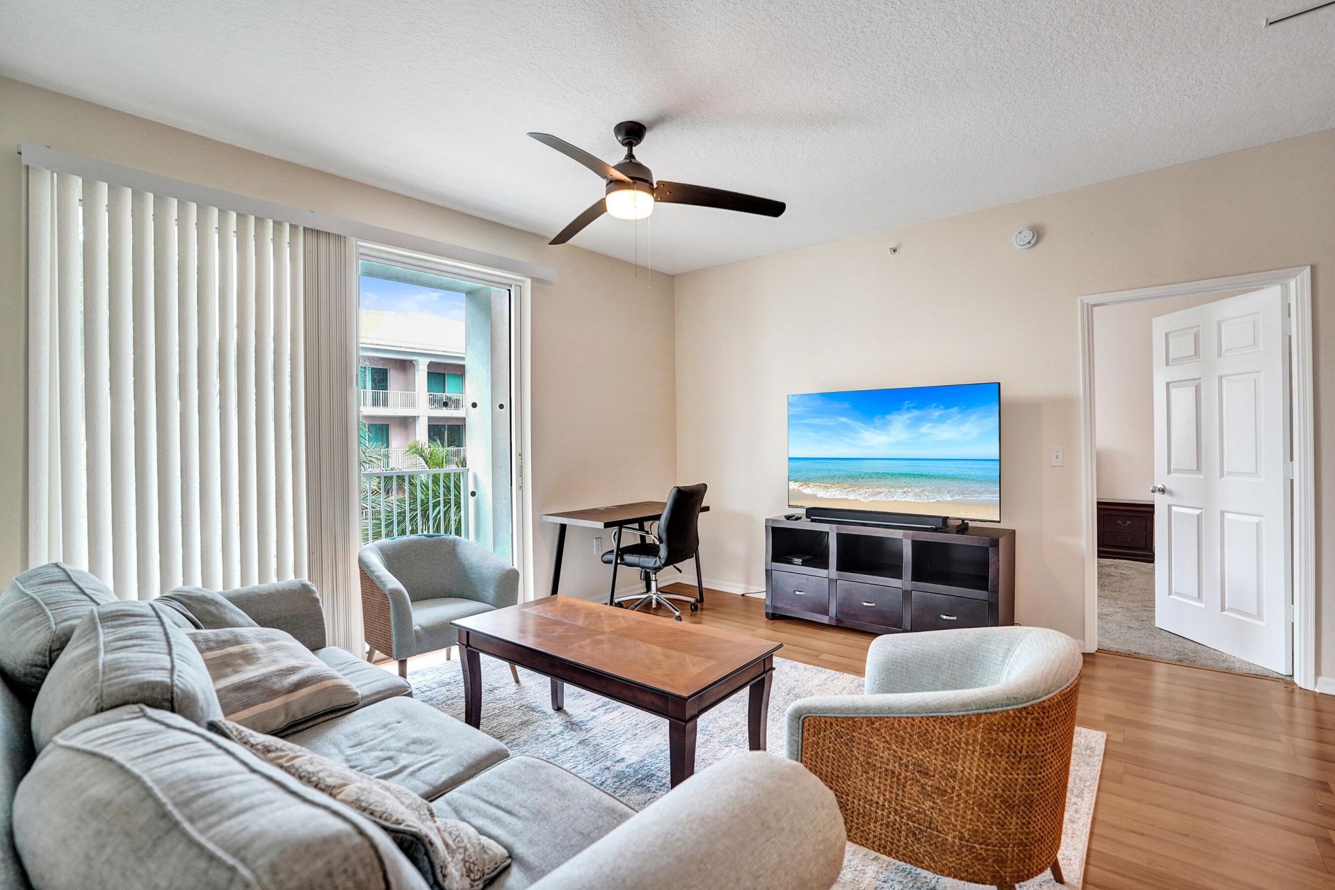 804 E Windward Way, Unit 521, Lantana, FL 33462 Photo