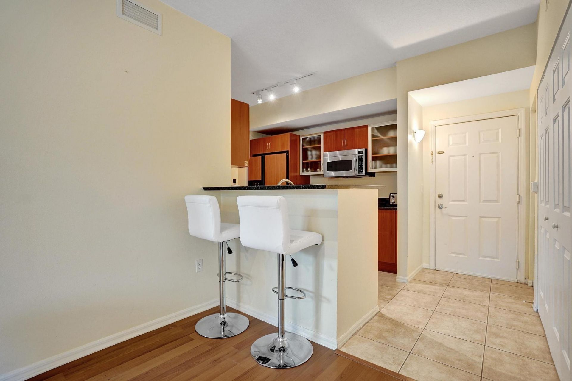 804 E Windward Way, Unit 521, Lantana, FL 33462 Photo