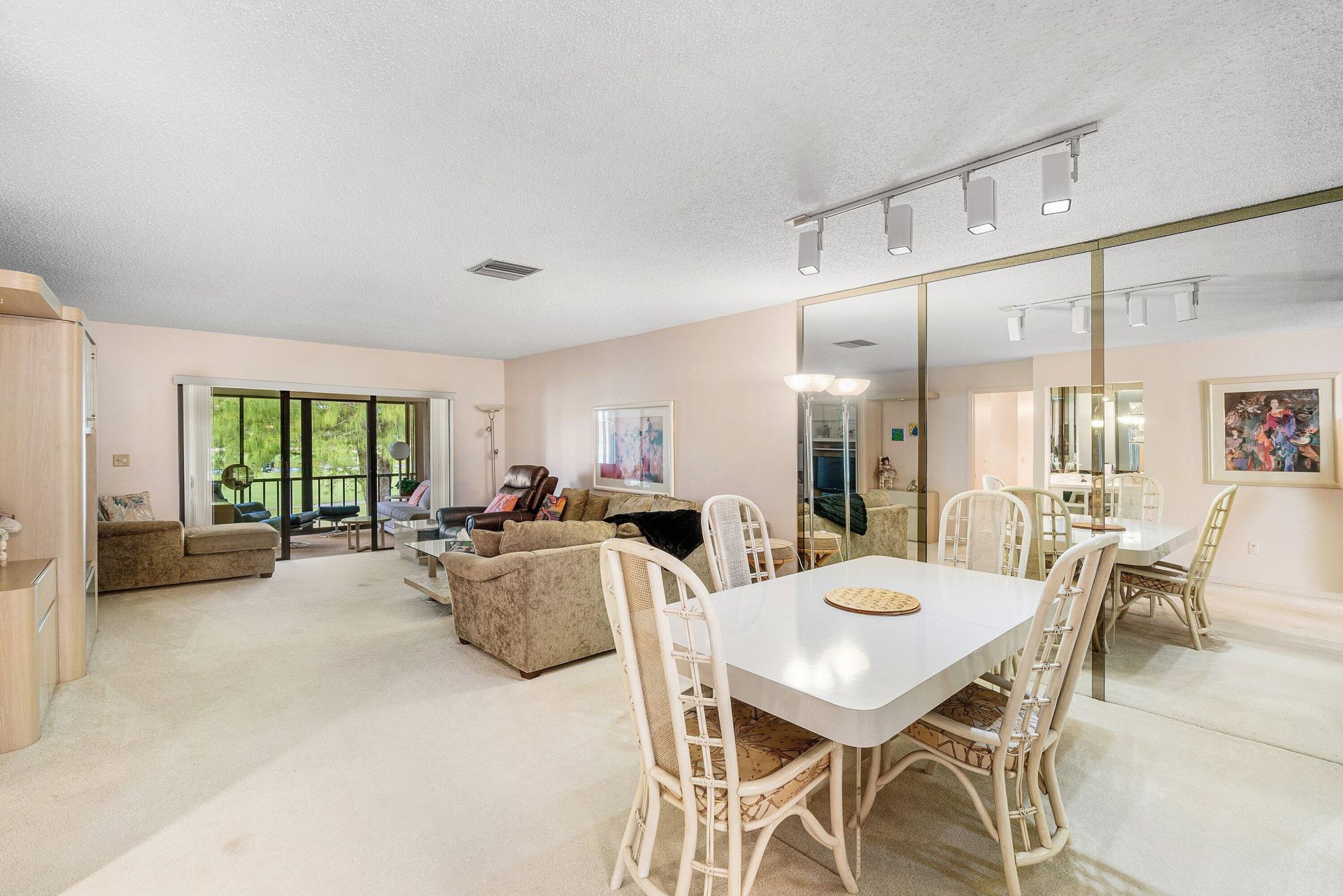 8320 Casa Del Lago, Unit D, Boca Raton, FL 33433 Photo