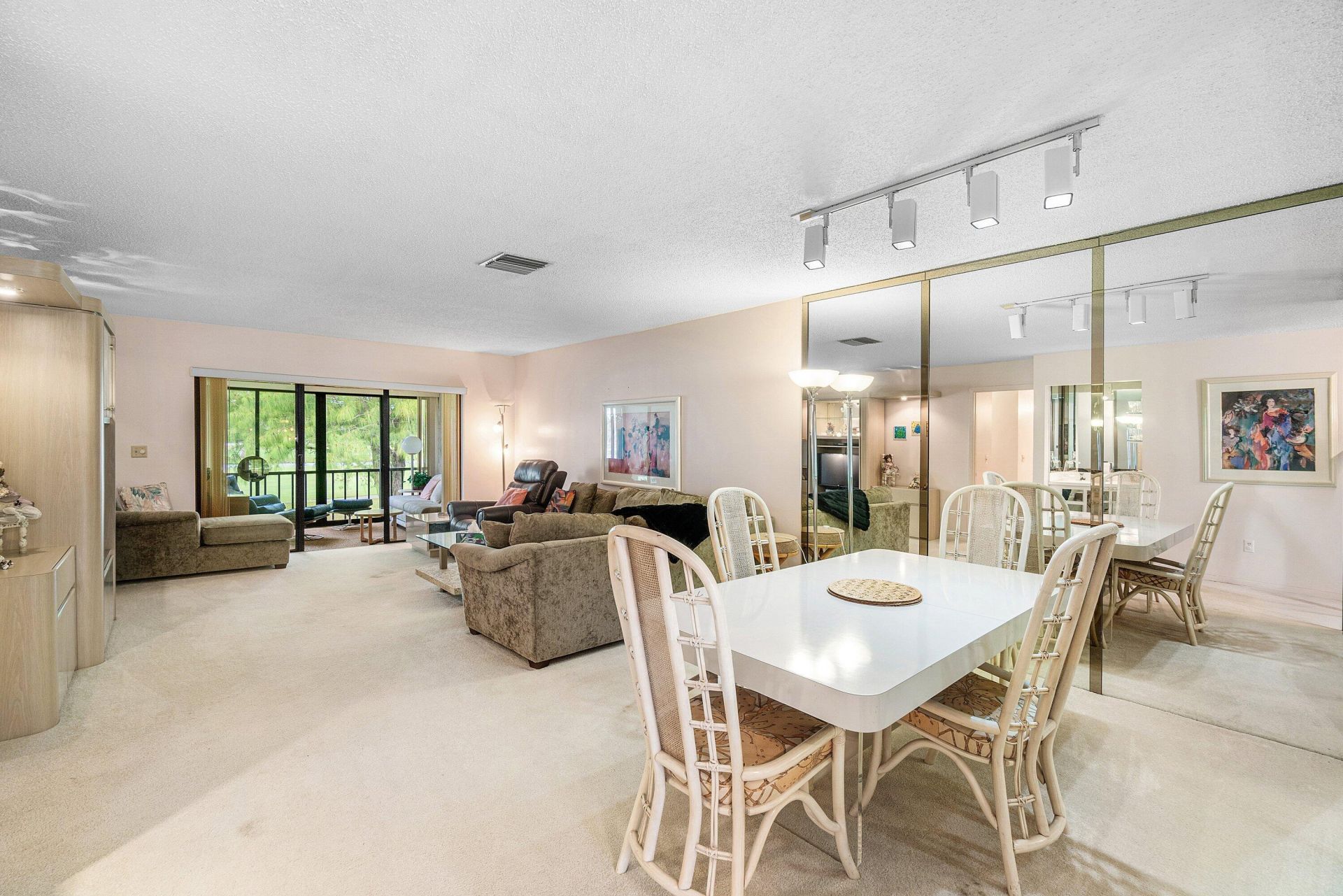 8320 Casa Del Lago, Unit D, Boca Raton, FL 33433 Photo