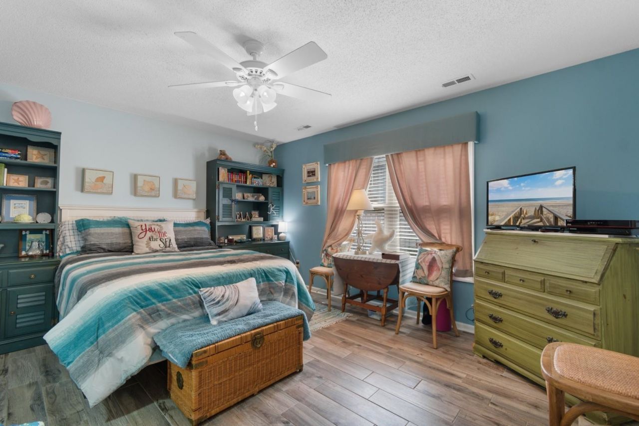 4301 Alicia Ct. Photo 14