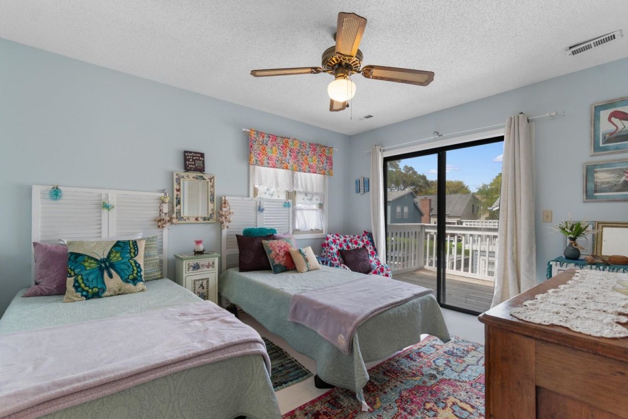 4301 Alicia Ct. Photo 18