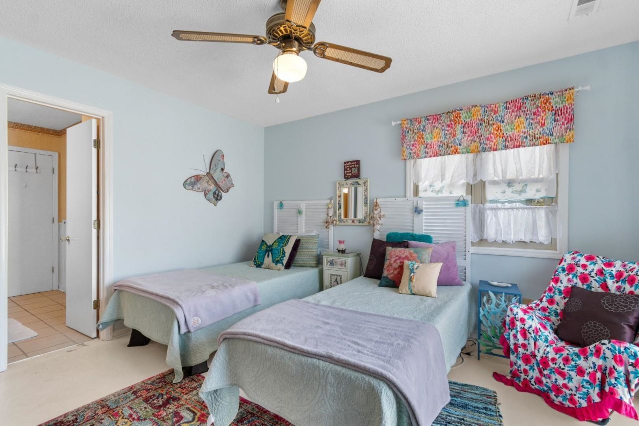 4301 Alicia Ct. Photo 20