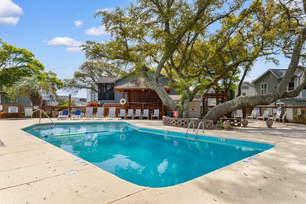 4301 Alicia Ct. Photo 33