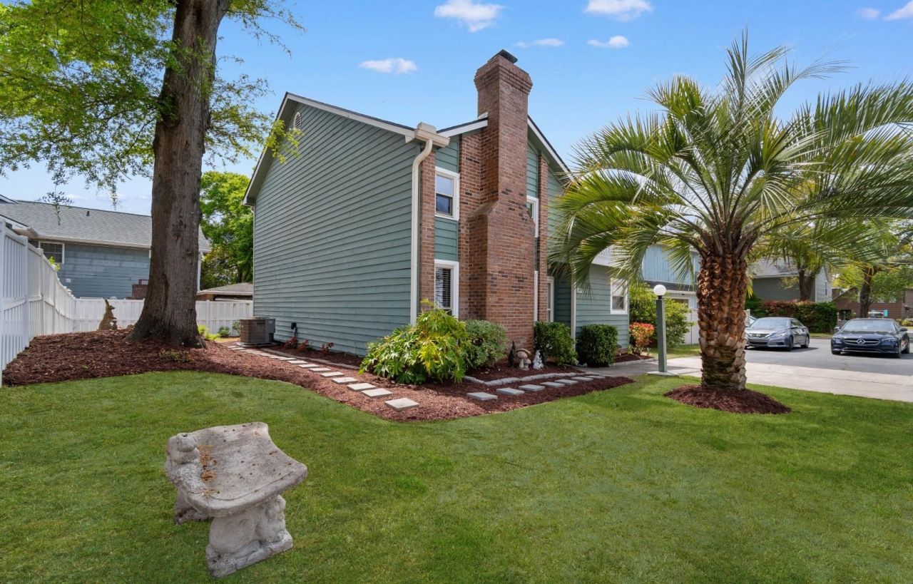 4301 Alicia Ct. Photo 4