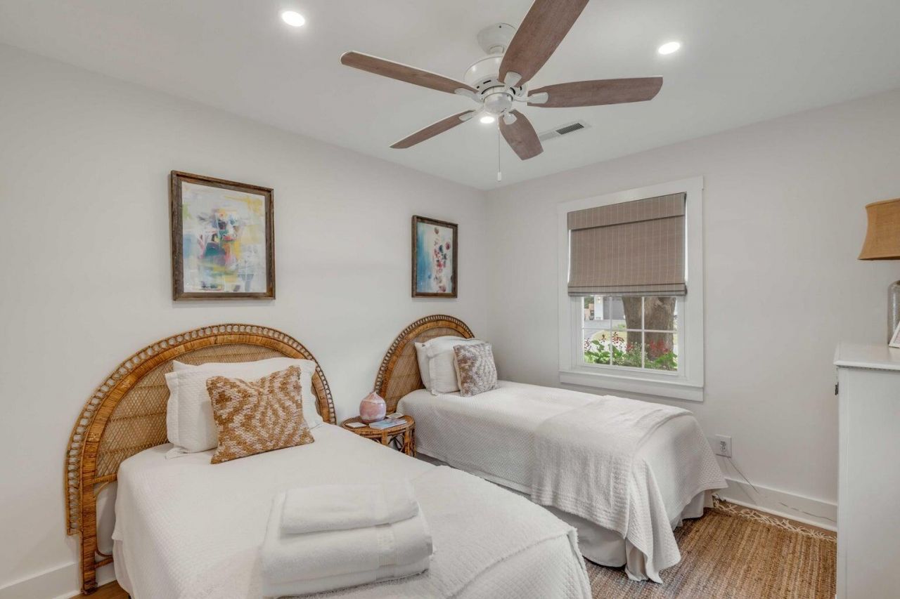 930 Cliffwood Drive Photo 19