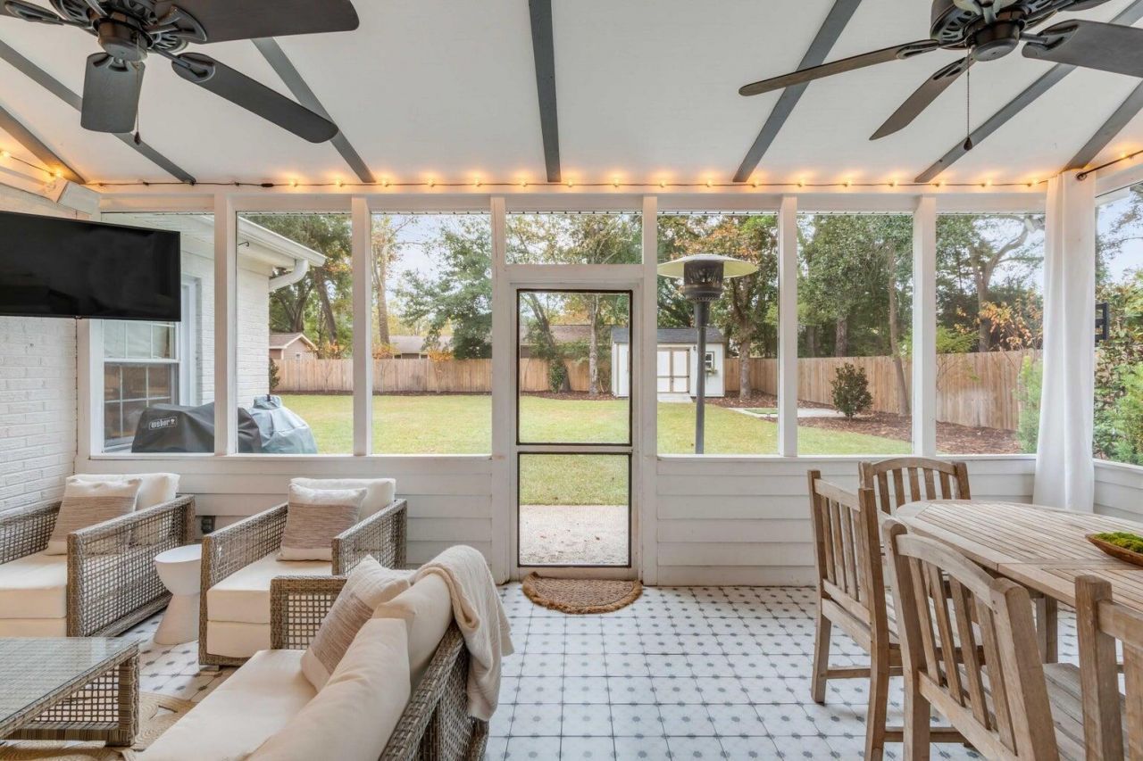 930 Cliffwood Drive Photo 24