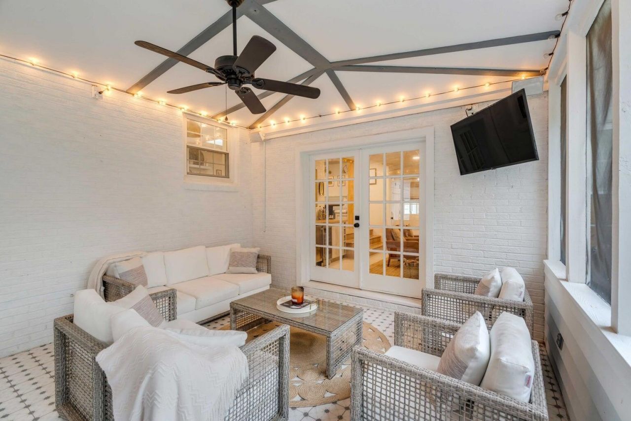 930 Cliffwood Drive Photo 26