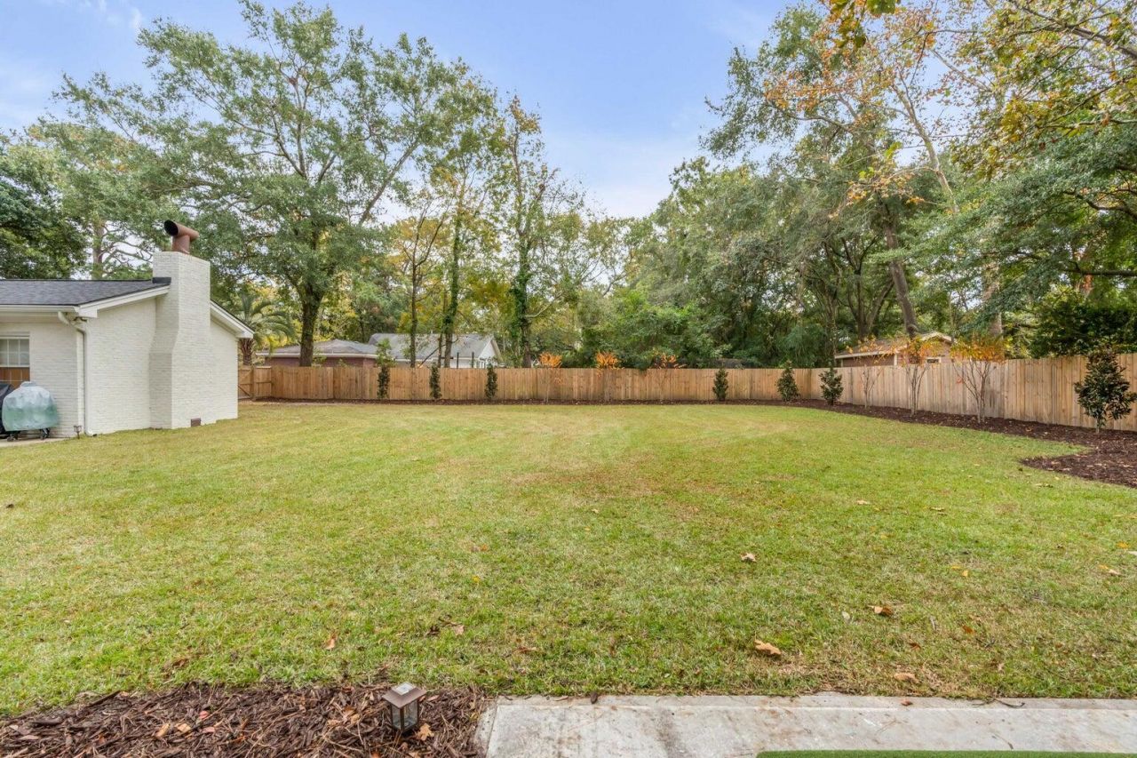 930 Cliffwood Drive Photo 29