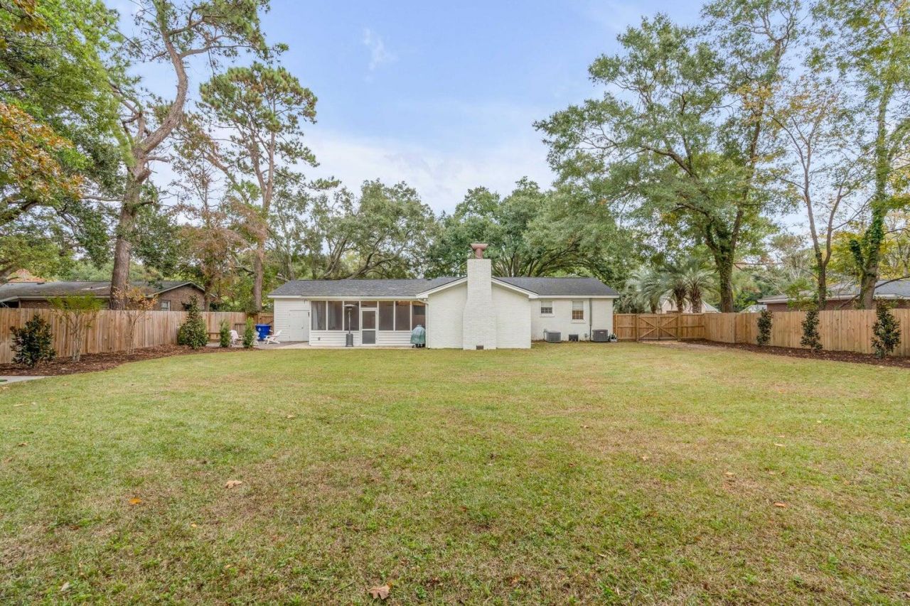 930 Cliffwood Drive Photo 30